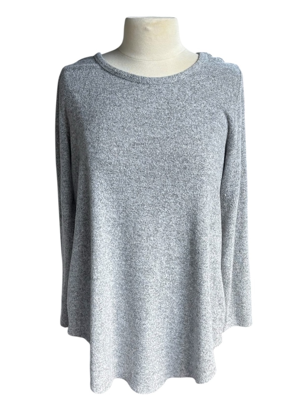 torrid Heather Gray Long Sleeve Crewneck Top Size 1